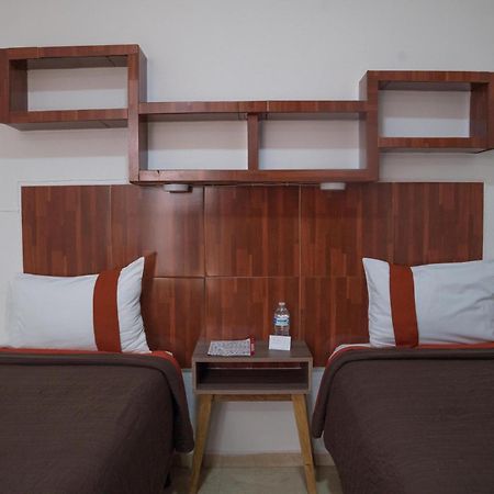 Hotel Del Arte Y Figura Леон Екстер'єр фото